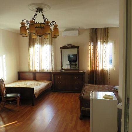 Mini Hotel On Guramishvili 22 Kobuleti Εξωτερικό φωτογραφία